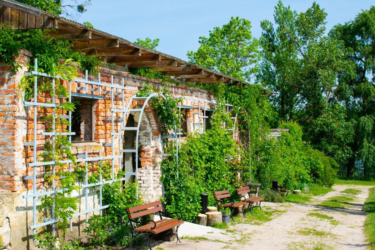 Folwark Lekuk Lekuk Maly Exterior foto